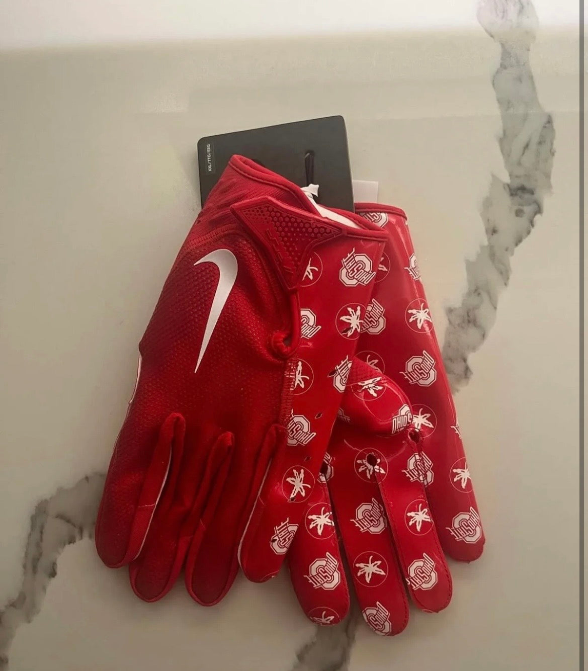 AA Ohio State gloves